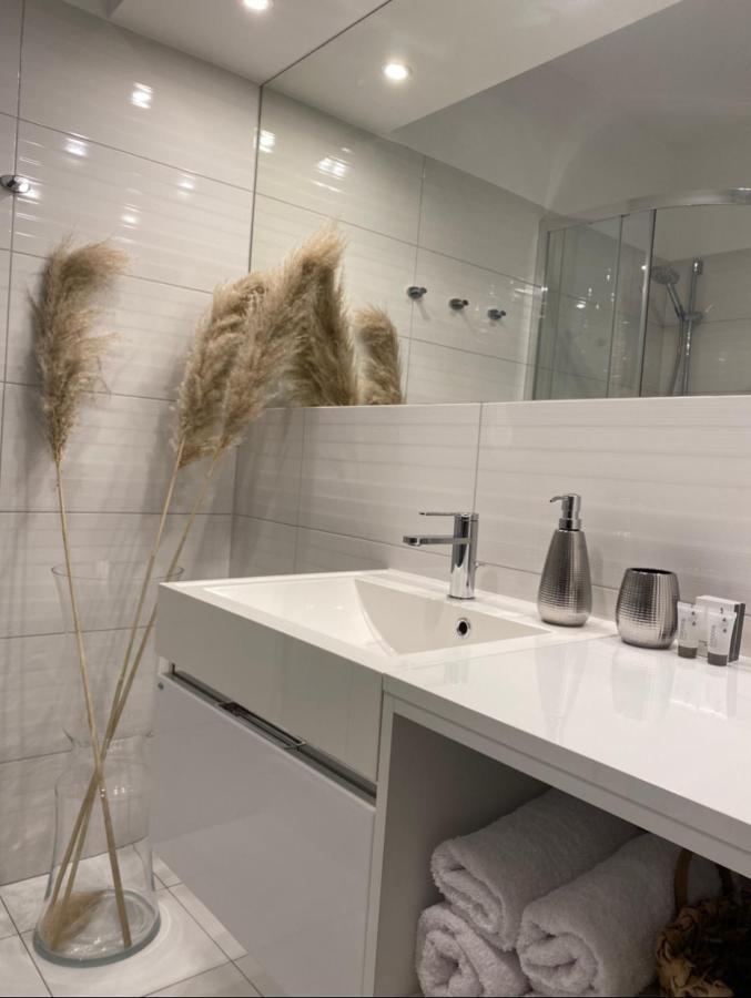 Ultra Apartments Kamienica Nova شتشيتسين المظهر الخارجي الصورة